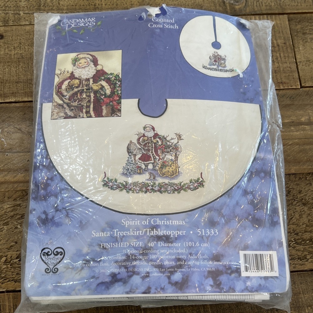 Candamar Designs SPIRIT OF CHRISTMAS Tree Skirt CROSS STITCH KIT 51333 VTG 40"